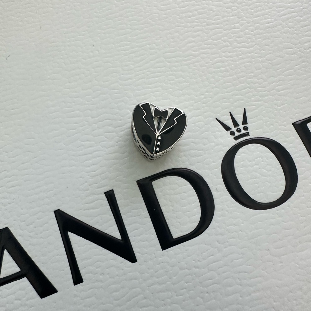 Authentic Pandora Heart Bride and Groom Charm